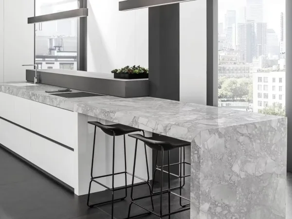 imgi_48_Urbatek_K17_Porto_Grey_Polished_150x320_Stark_Black_Nature_Rock_119x119_V
